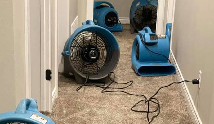Air movers in hallway