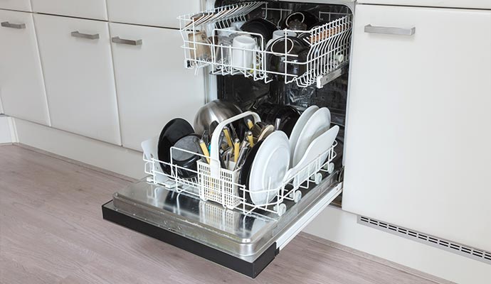 Clean dishwasher
