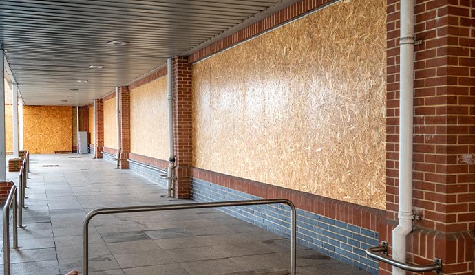 Commercial board up services property.