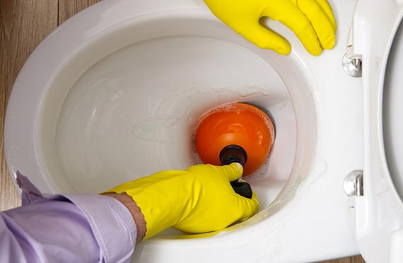 toilet overflow clogged toilet clean up service